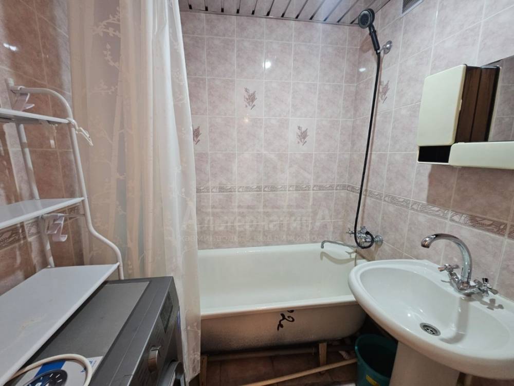 18d8aa7f-7271-42b8-898a-8e4350c8be32