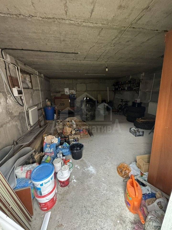 photo_5197411509565785431_y