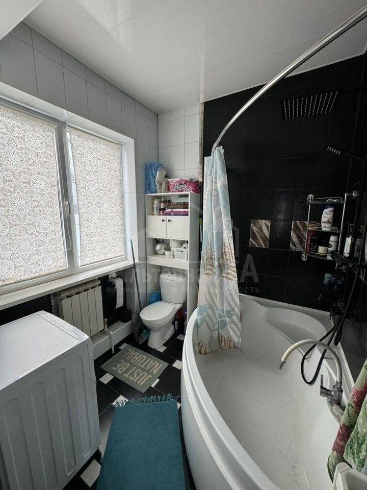 photo_5197411509565785419_y