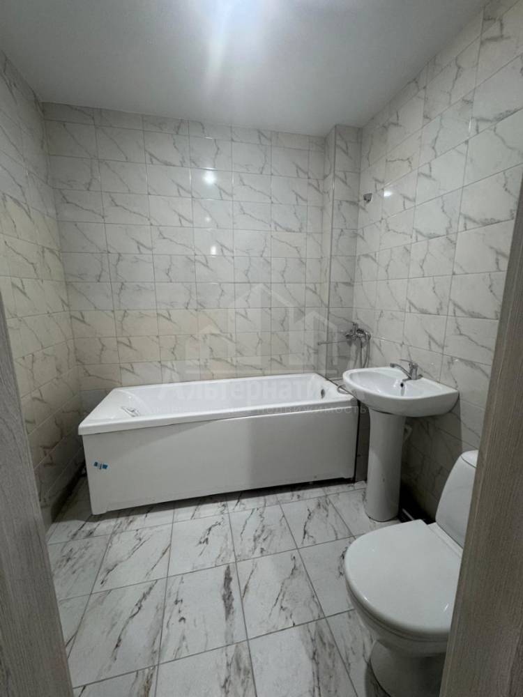 fb26cfb9-9fd2-44e2-81b6-4dc23a4c9cc7