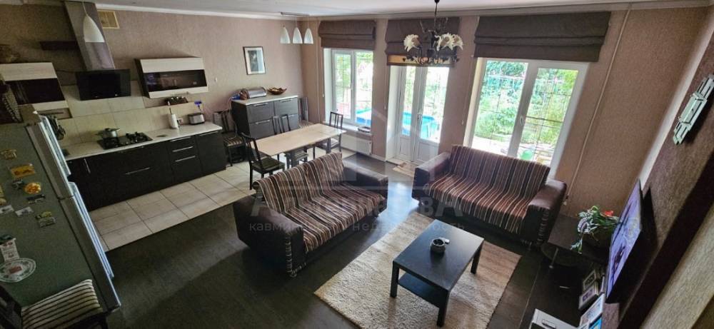 82df6c18-5062-4b3c-8a20-ac3919343c95