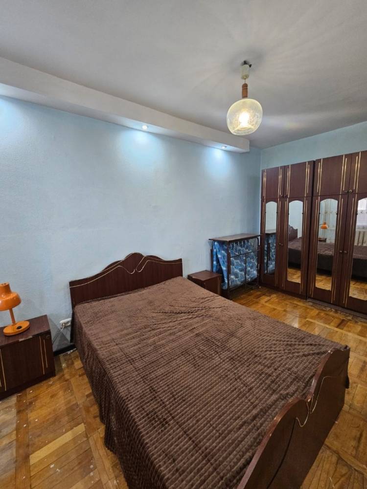 f26976f5-01c5-4769-bc6e-74aaf7d35416