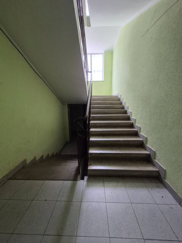 photo_5208656919361425135_y