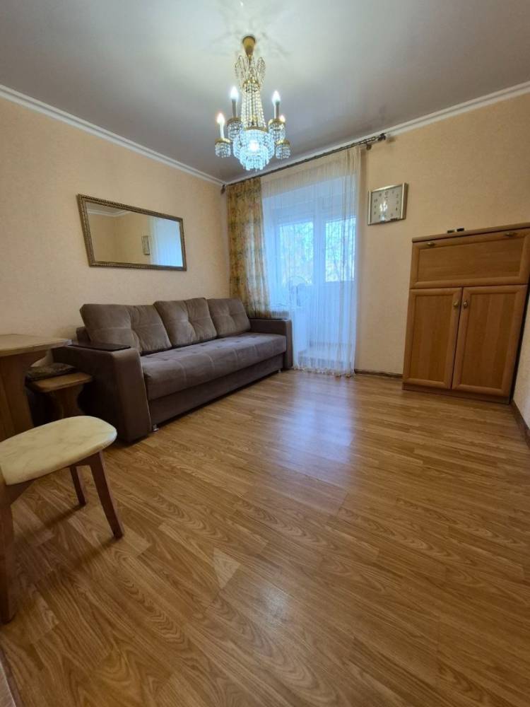 photo_5231336863535140200_y