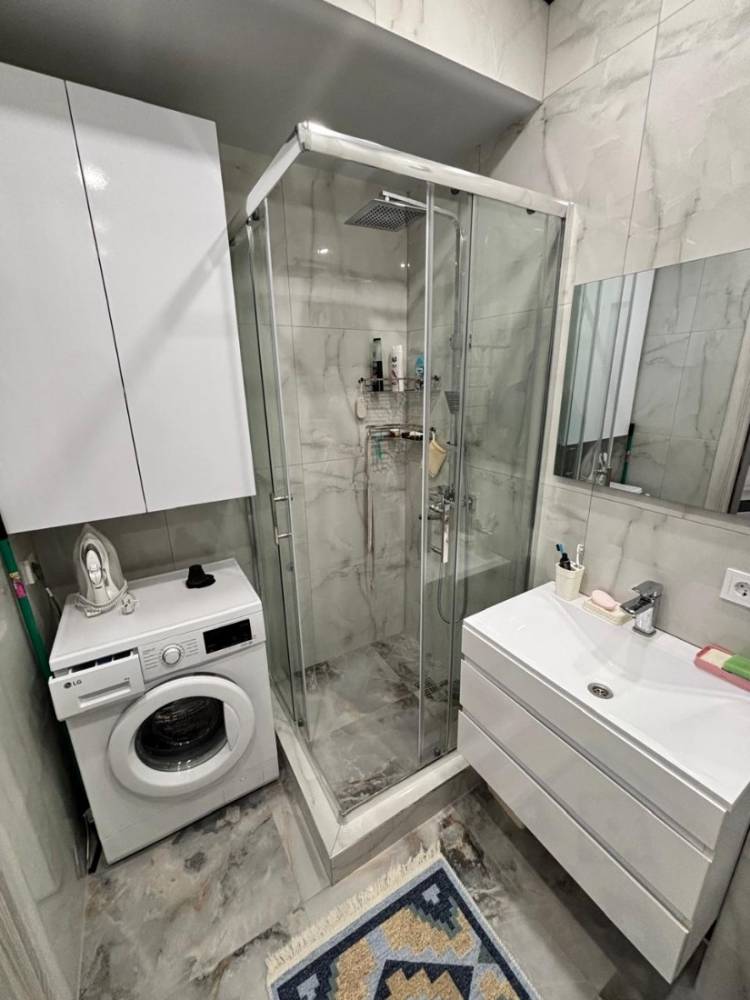 2b3c228e-0095-4d88-8df5-17af7c15a4af