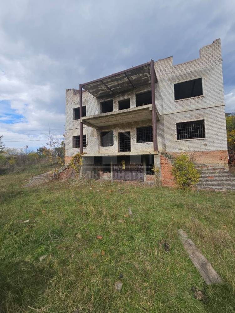 1f61c56c-3311-4c01-b772-26ff7761812a