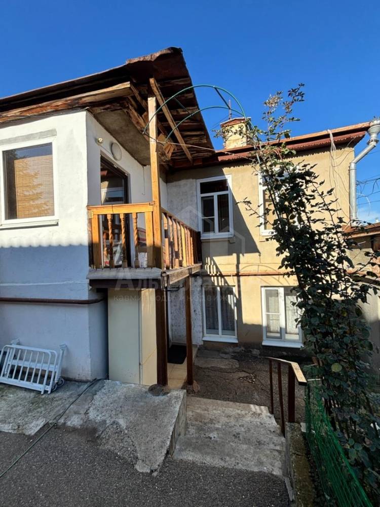 a018d251-202e-4468-b04f-c604a602a472