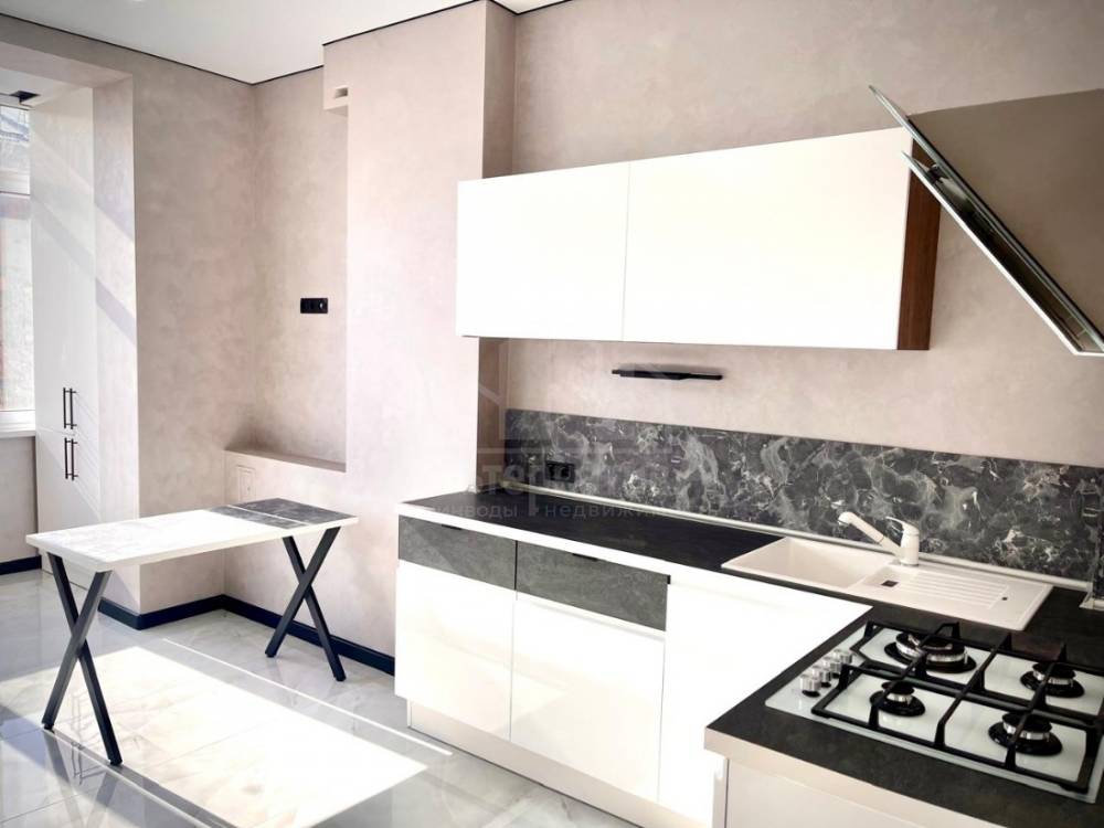 whatsapp image 2025-11-06 at 17.52.05