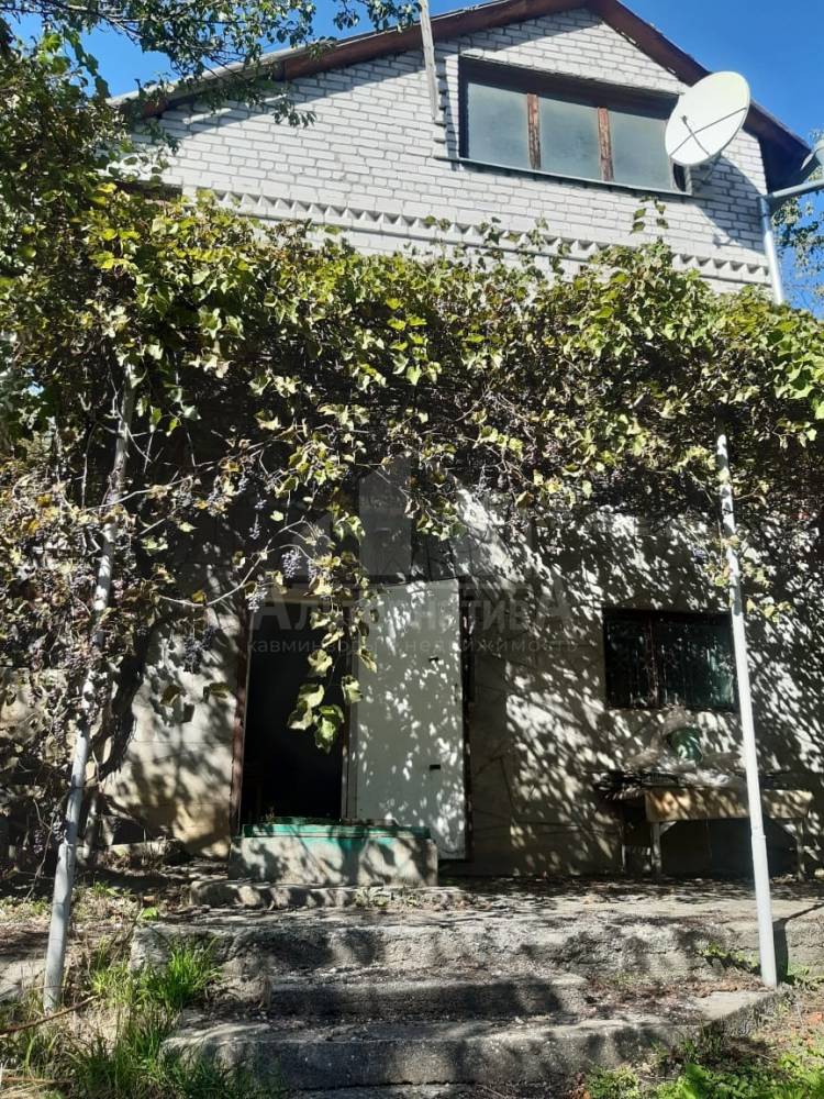 53465921-ee73-40ea-8cb5-355d3107d60e