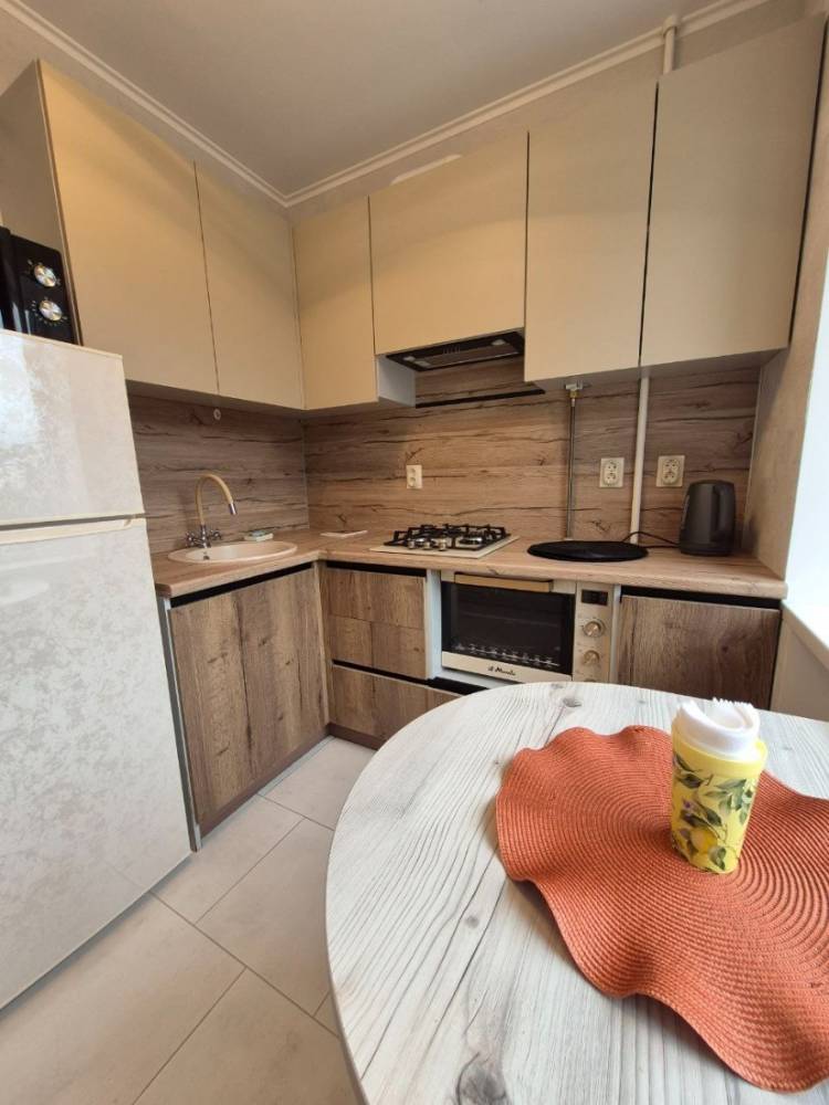 photo_5240361839659519835_y