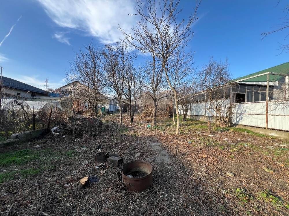 Ставропольский край, Пятигорск, Квартал, с/т Лихачева; Участок на участке 6 сот.