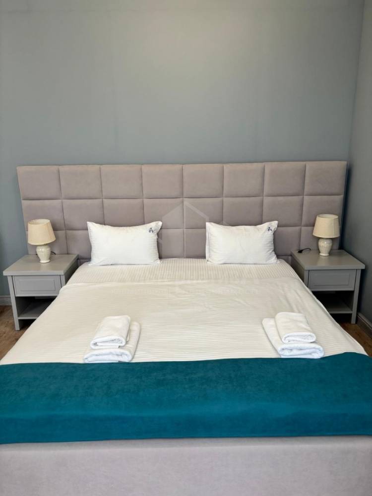 c92816ff-5c3f-4b34-8233-09259f86c80f