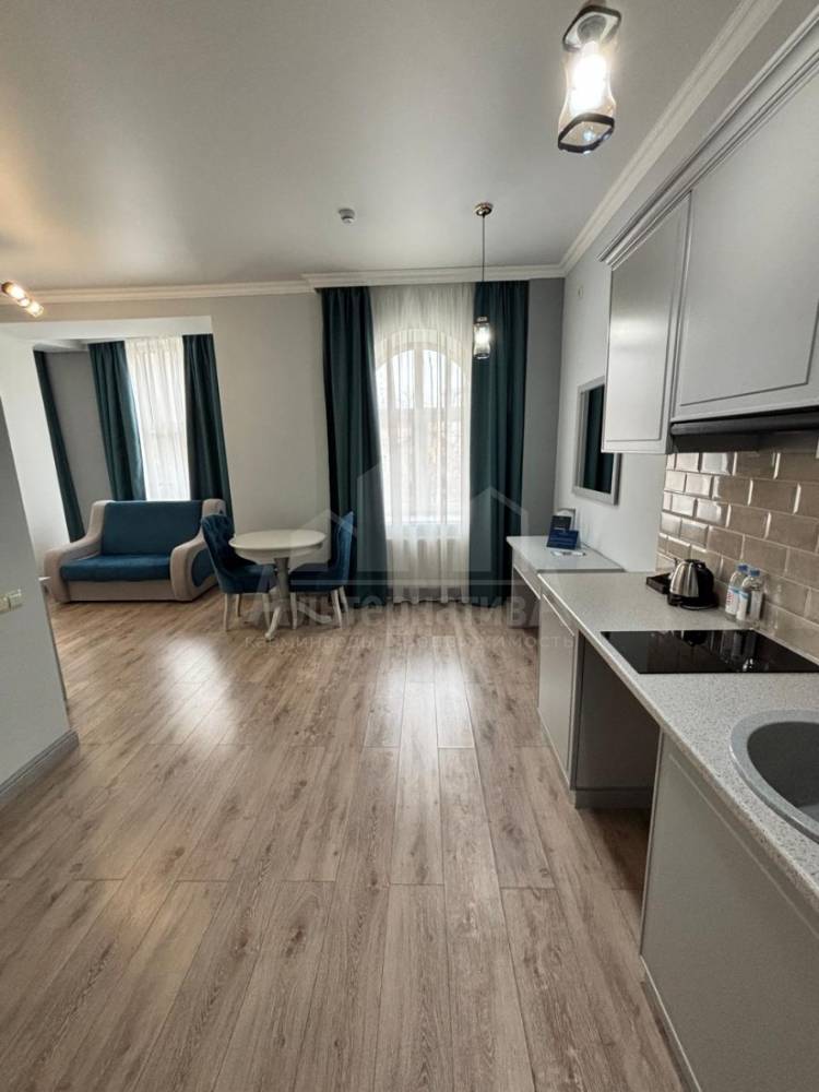 e8a02be5-275e-401b-a331-671db97524ee