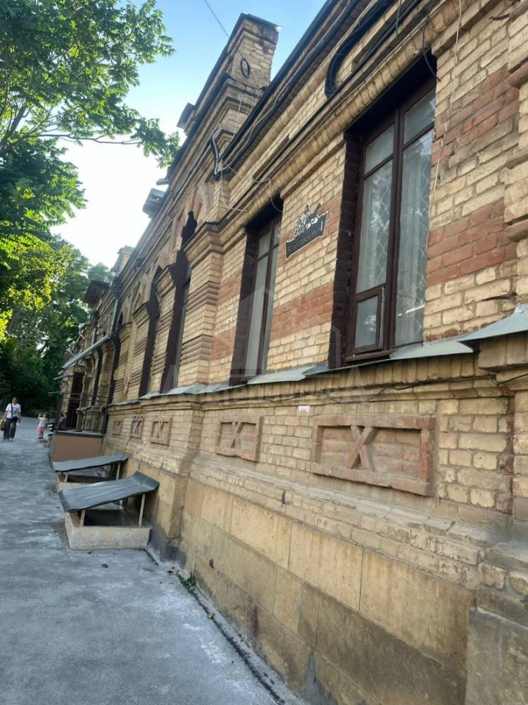 4d37a4d5-92b9-40ed-a2a8-f55e4d69a356