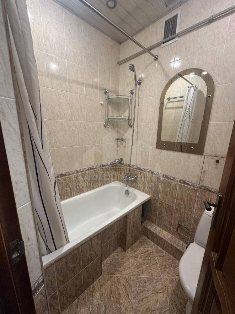 e8de65dd-a176-4b1b-a27f-e2b37a984798