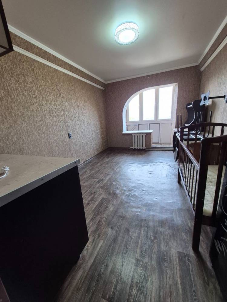 photo_5255885758432743449_y