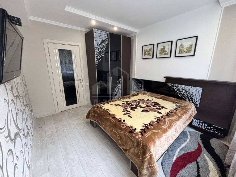 4c93bf21-7b85-4e3d-a6f1-20d617b89a7c