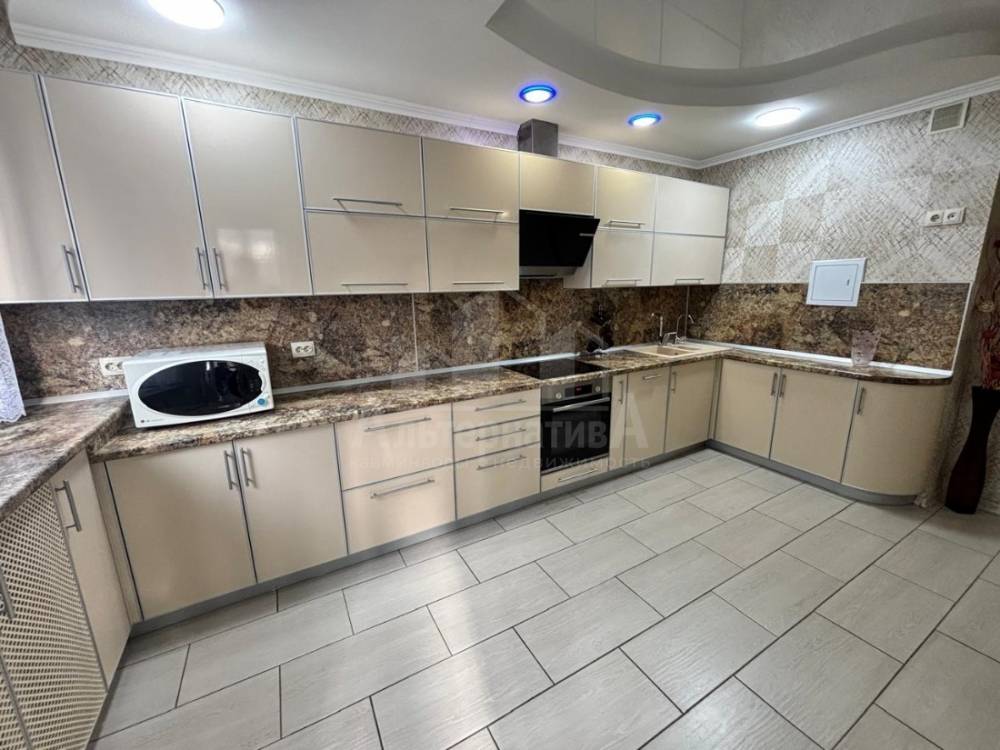 c4880924-3130-47c0-b692-d27c43dd7798