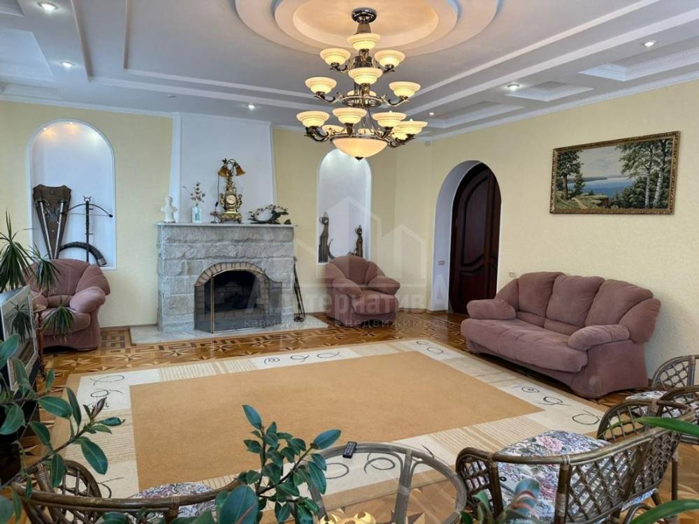 whatsapp image 2025-11-19 at 17.09.58