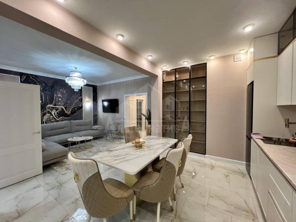 98093c1b-6488-4ed1-a0ae-955551ec0389