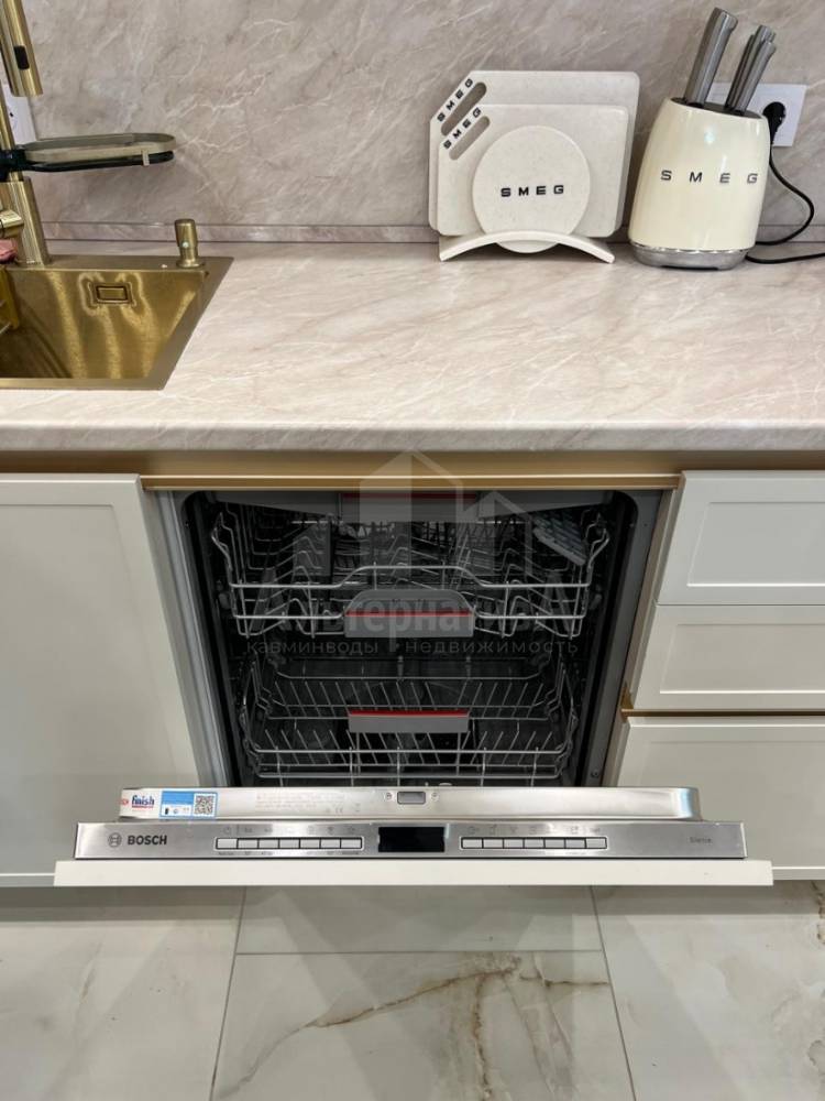 9b1a89b2-ea8d-4e67-bcb7-8bb3dec9d982