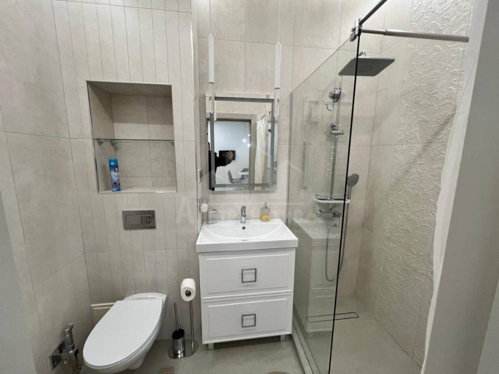 ca41bfed-ceb5-4ac2-836a-d490792c16f5