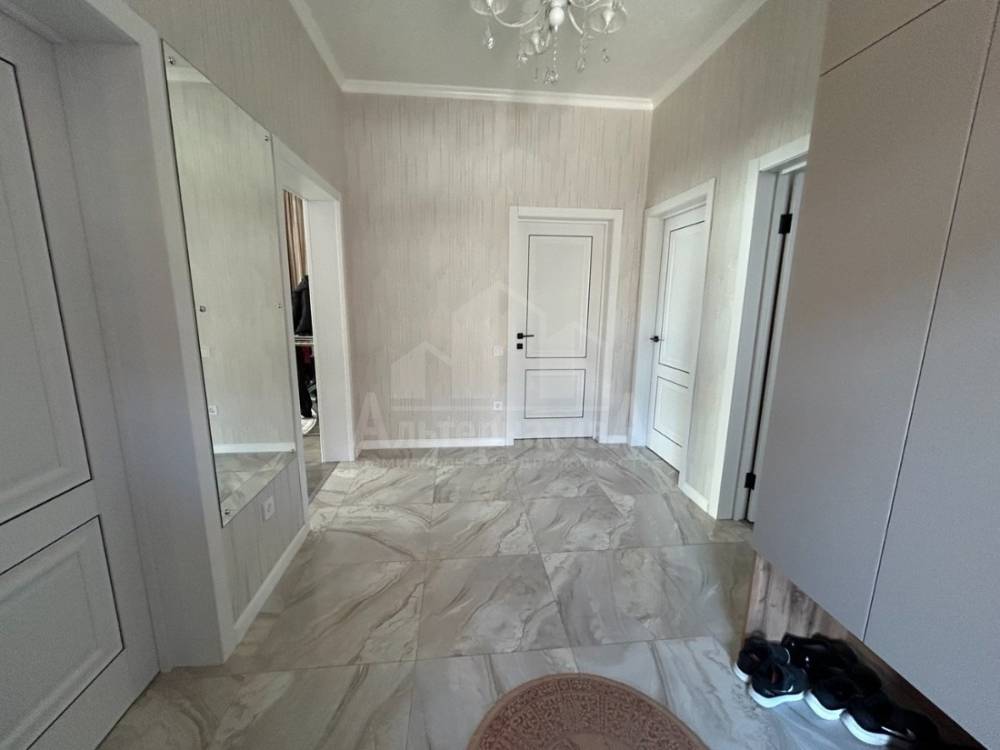 photo_5262845890374864125_y (1)