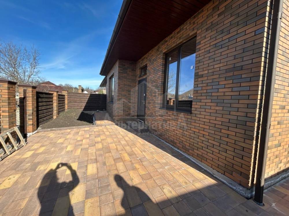 whatsapp image 2025-11-23 at 19.57.54