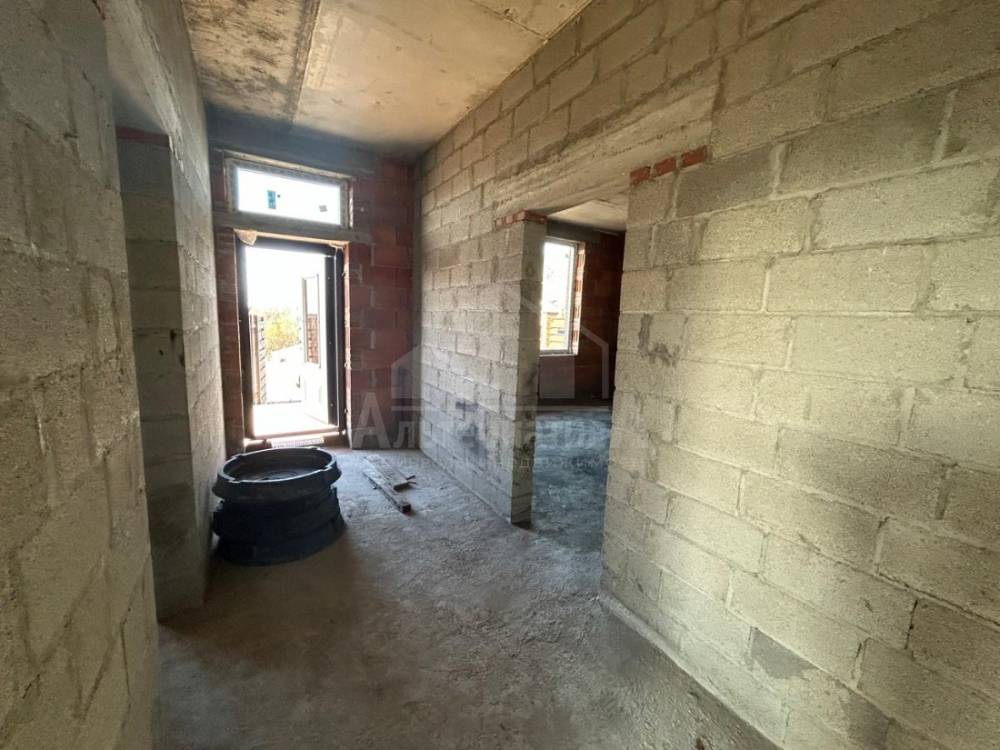 whatsapp image 2025-11-23 at 19.58.02