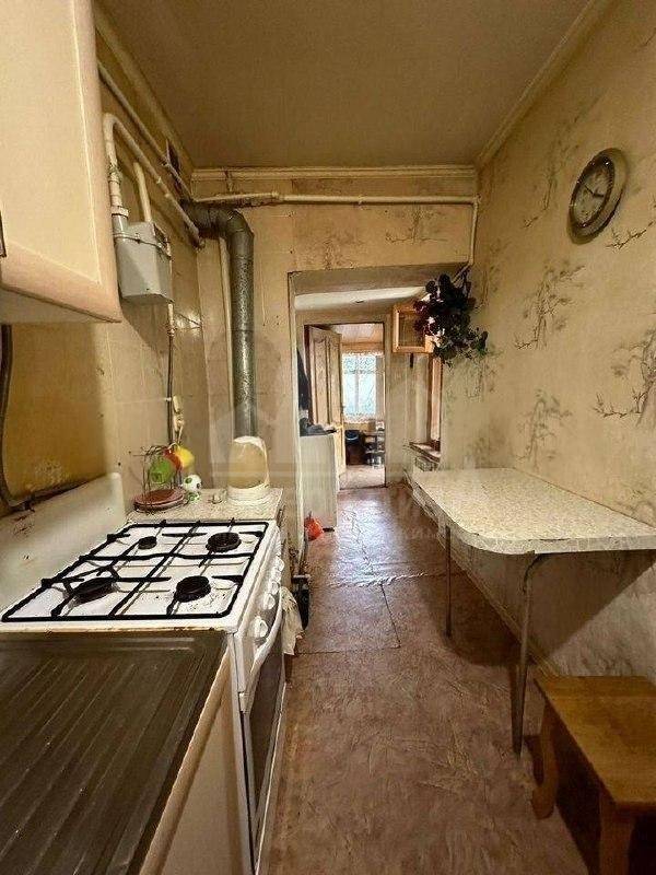 photo_5271783854756794041_x