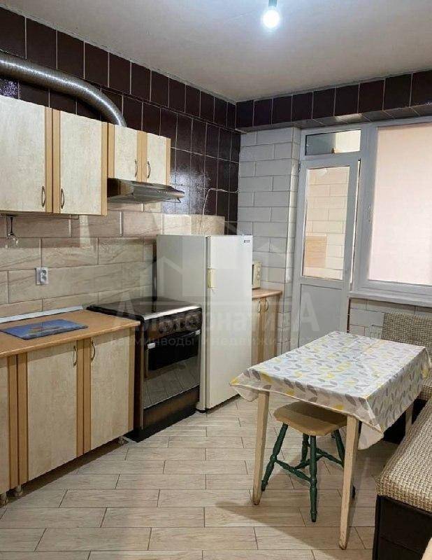 photo_5271783854756794089_x