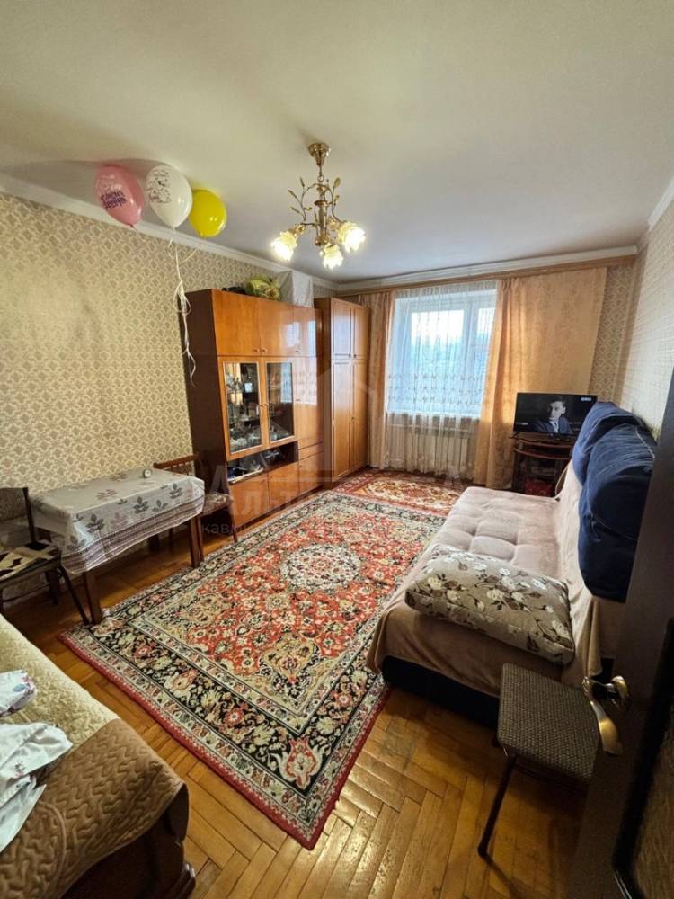 Ставропольский край, Кисловодск, Красивой, Красивая ул.; Квартира 35,10м² 9/9 эт.