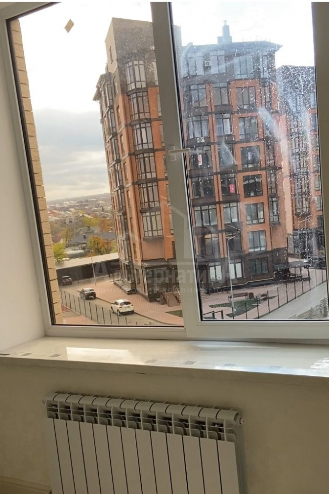 Ставропольский край, Ессентуки, Озеро, Октябрьская ул.; Квартира 42м² 3/6 эт.