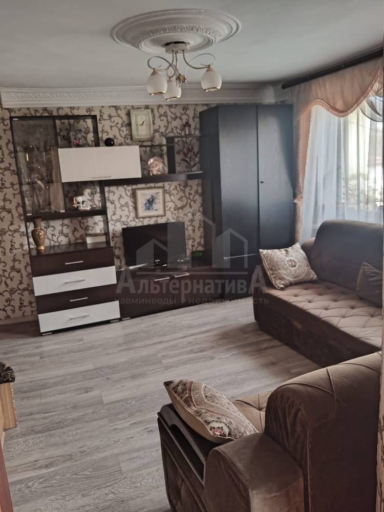 00b0541c-81fe-48da-bf4d-a84cf8cbbfd2