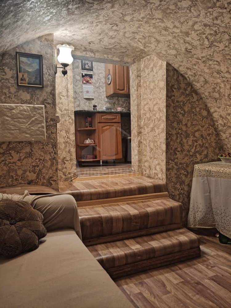 bb70cc4e-c9bd-4f26-994c-b21100ed1760