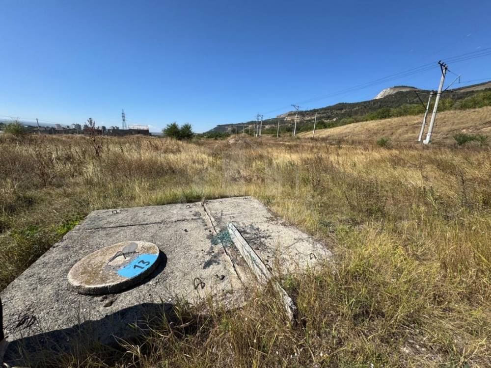 d3222e00-b215-40b9-a6f9-d220acf04626