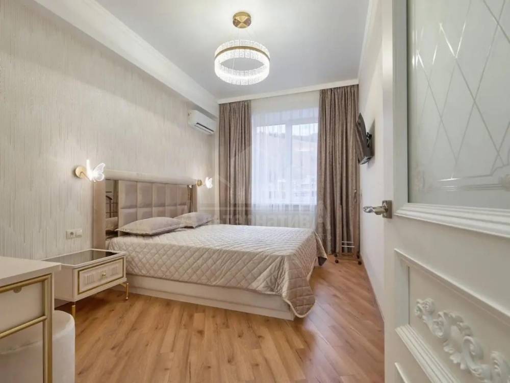 2d93a7b1-8b2f-4bcb-bde4-50f2b08564ee