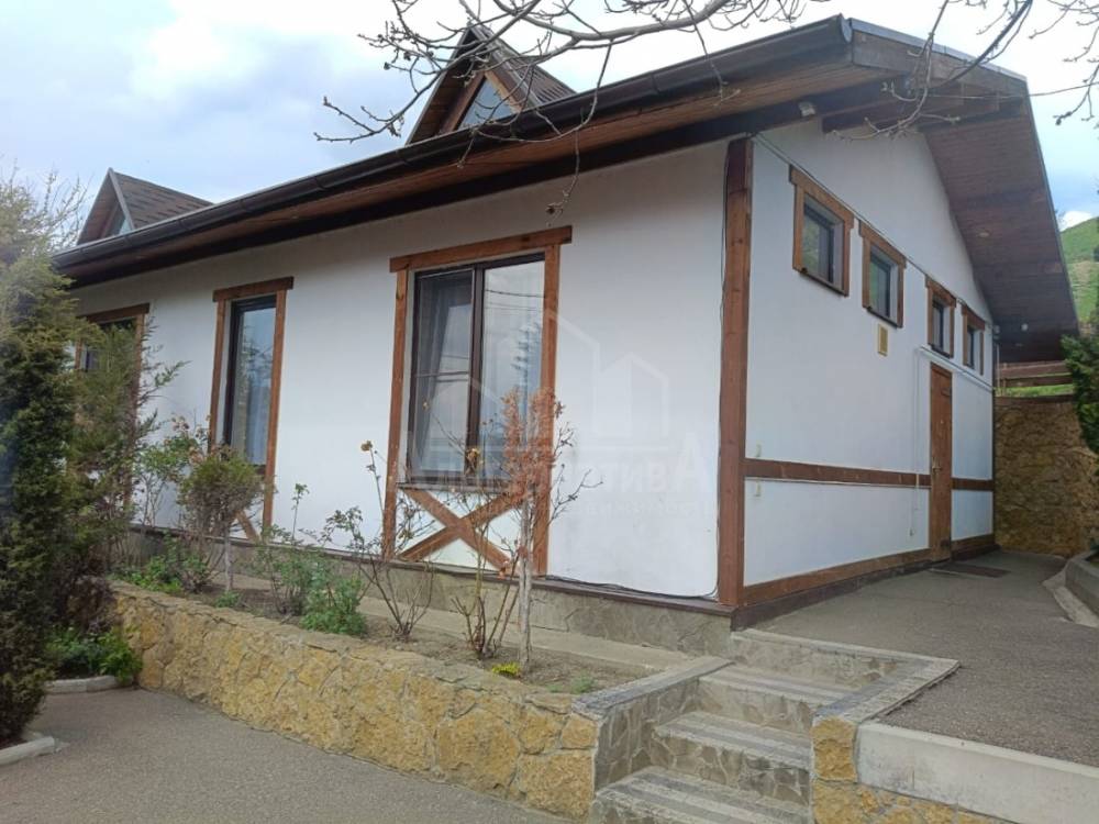 8e0758f3-e2bd-4728-bd3e-8e3c2437ccd9