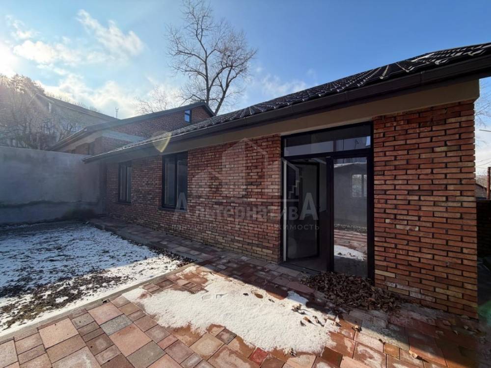 1fd8a460-3f41-4d5f-84a1-defb8a865318