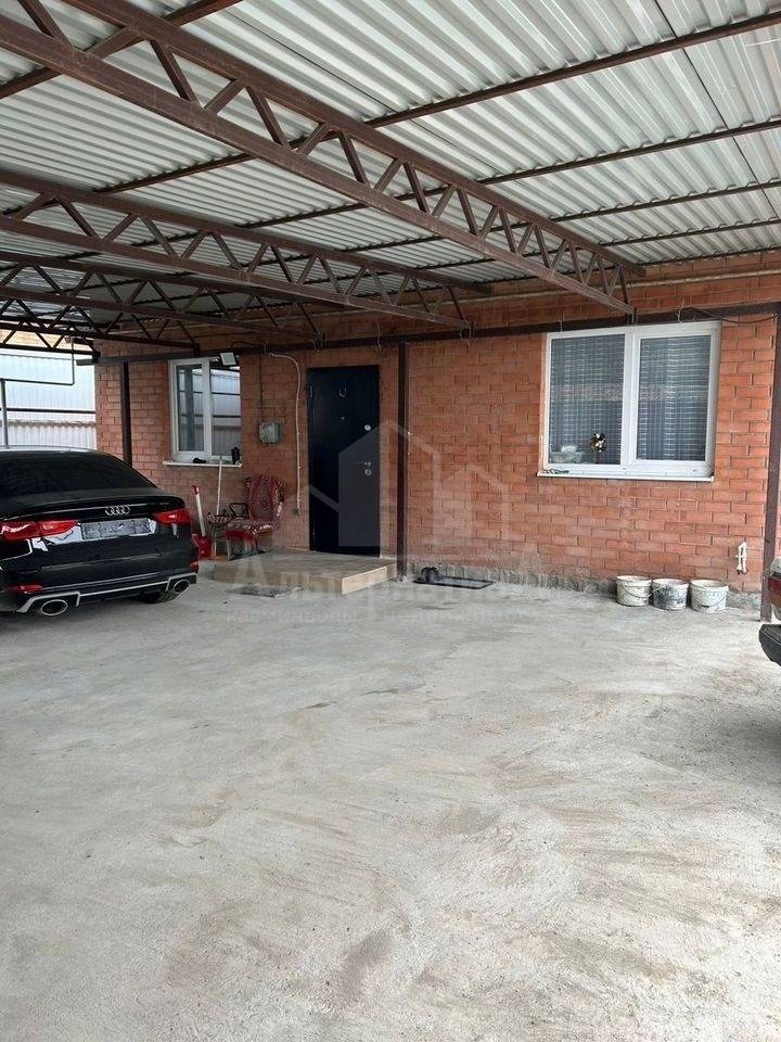 photo_5348567111112451043_y