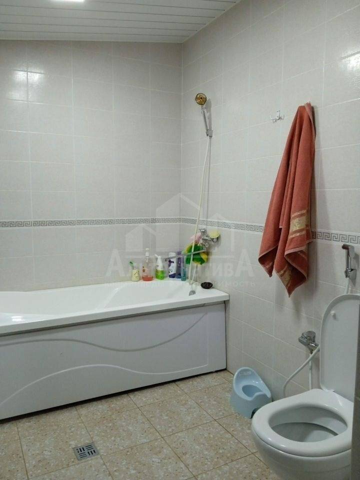 photo_5310159383251586407_y