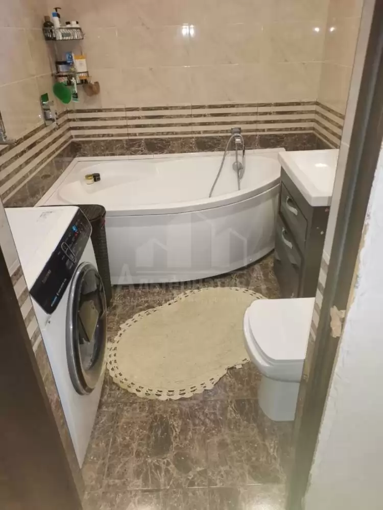 1000164626