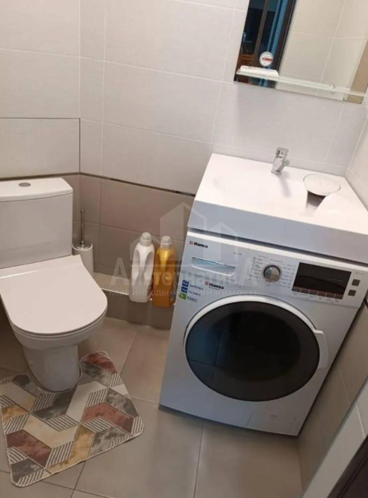 whatsapp image 2025-12-11 at 21.53.40