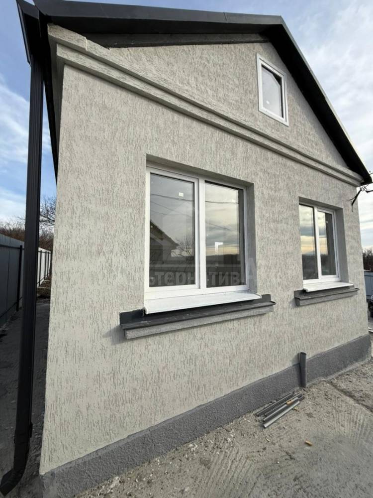 Ставропольский край, Ессентуки, ст. Ессентукская, с/т Ягодка; Дом 30м² на участке 4,20 сот. 1 эт.