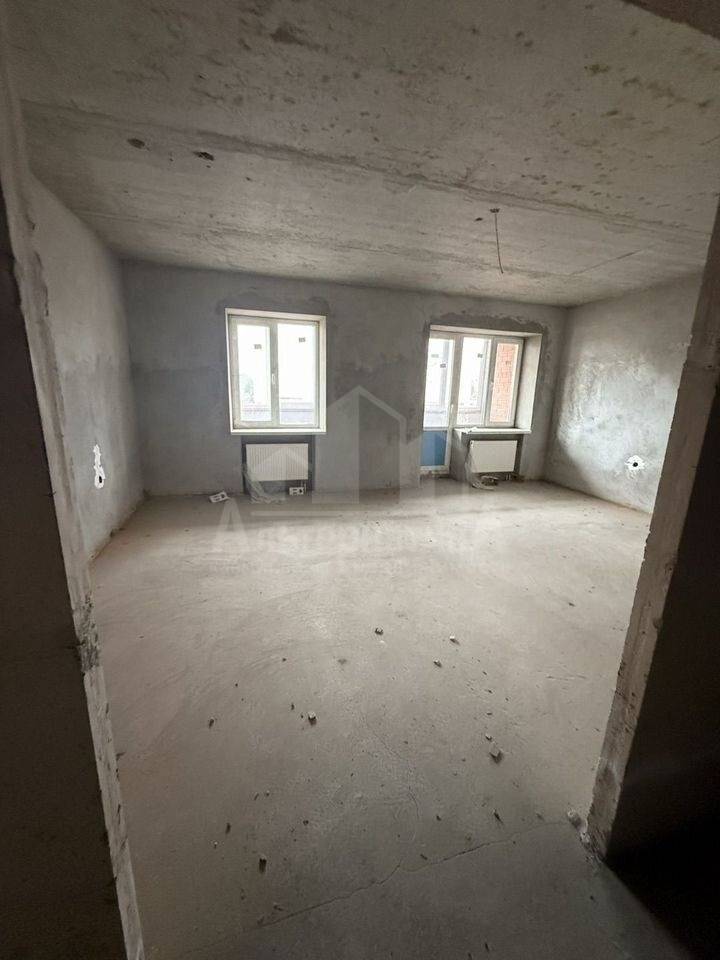 d7bfc595-29e1-4df4-bba8-9609cbc67702