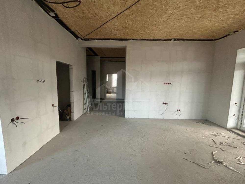 photo_5339502793091387257_y