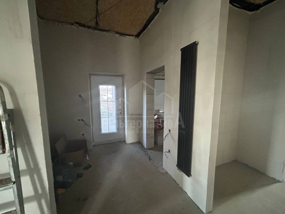 photo_5339502793091387264_y