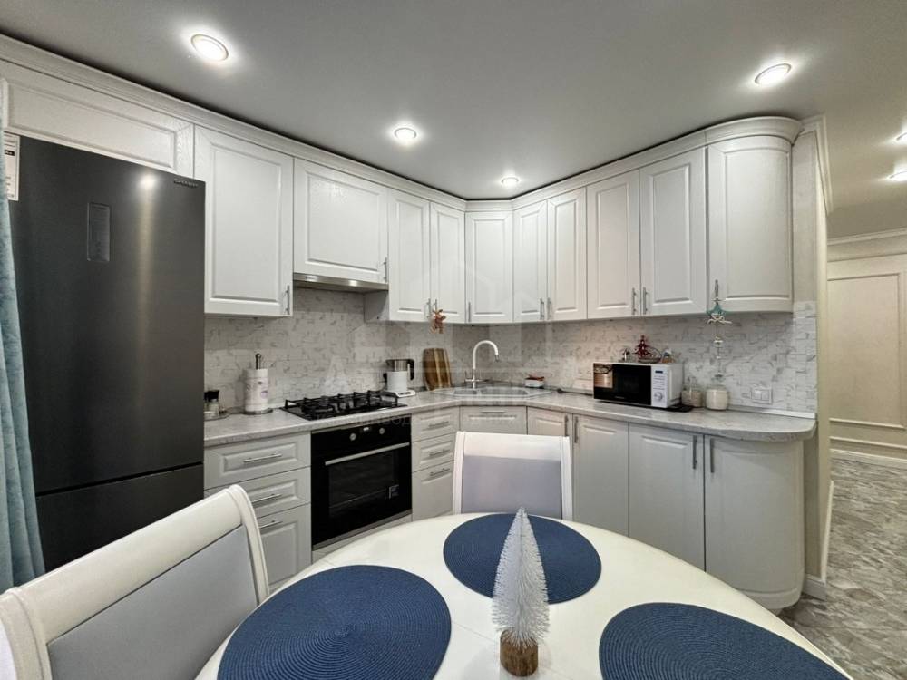 08e232e8-c74b-452a-83da-aee4ebe74921