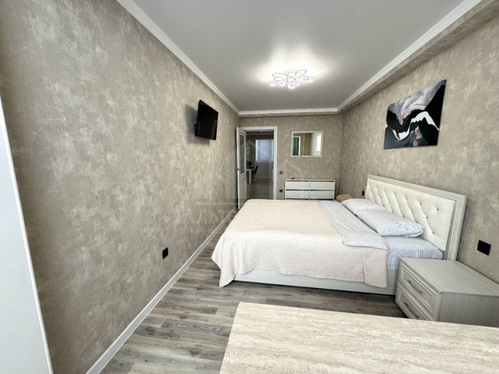 a5924050-4504-4d44-9b1e-17a80db7a11b