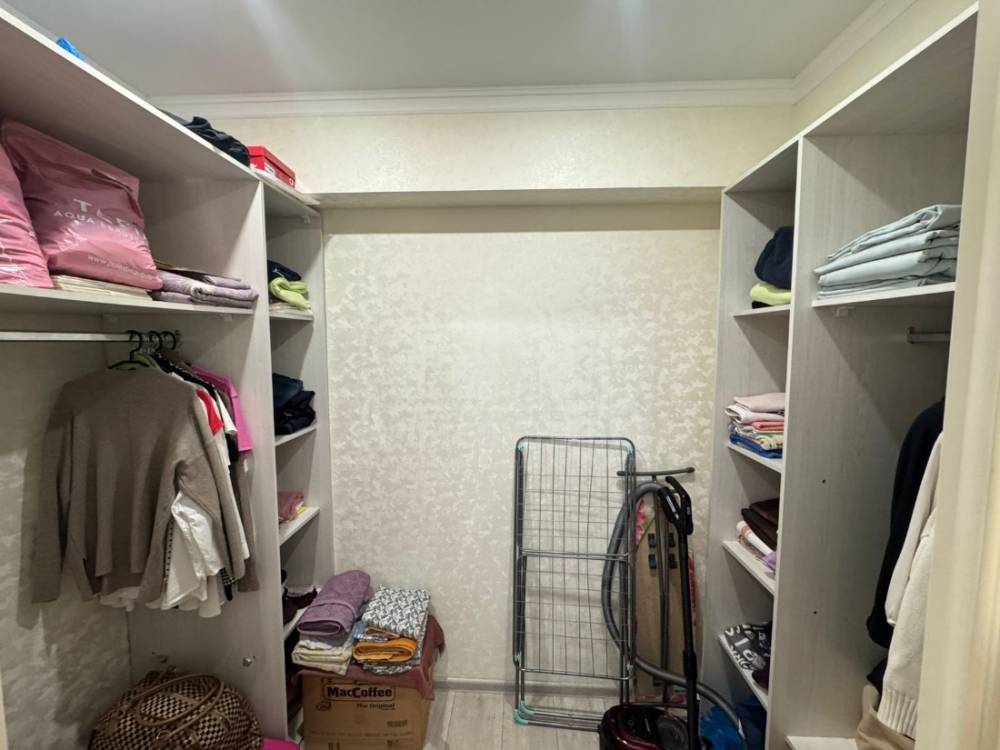 70666223-10a0-46d8-ab9f-4f9de3698c03